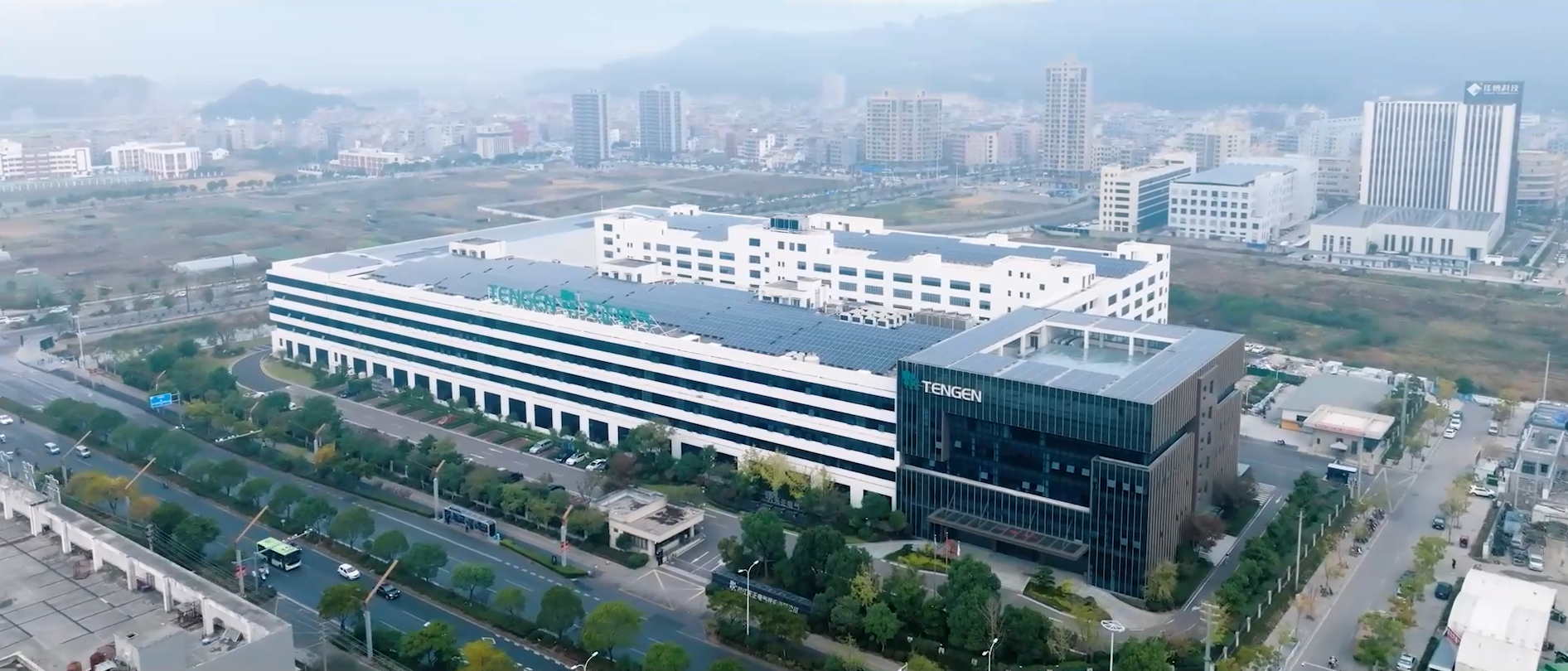 AG庄闲电气未来工厂